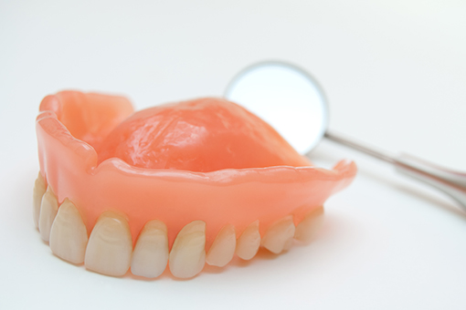 Service de denturologiste à Laval - denturologue à Laval | Tourigny & Thibault Denturologistes Service de denturologiste à Laval - denturologue à Laval | Tourigny & Thibault Denturologistes